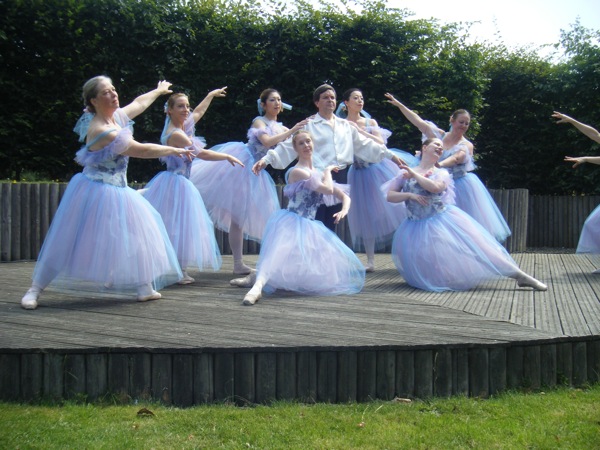 Chelsea Ballet in Nocturne