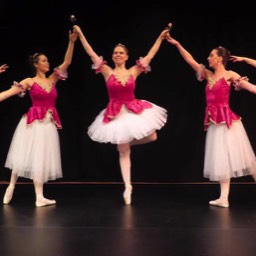 Chelsea Ballet Dancers in Le Corsaire