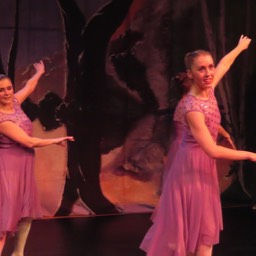 Chelsea Ballet dancers in Neville's Waltz