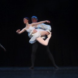 Chelsea Ballet dancers in Bach © St.John Burkett