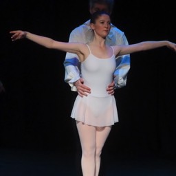 Chelsea Ballet dancers in Bach © St.John Burkett