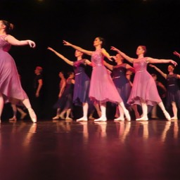 Chelsea Ballet dancers in Bolero © St.John Burkett