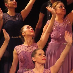 Chelsea Ballet dancers in Bolero © St.John Burkett