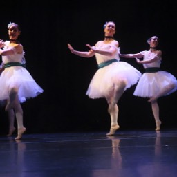 Chelsea Ballet dancers in Liverpool © St.John Burkett