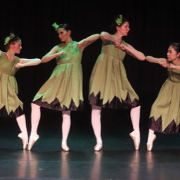 Chelsea Ballet dancers in Moods Mode © St.John Burkett