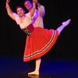Chelsea Ballet dancers in The Flower Festival in Genzano Pas de Deux © St.John Burkett