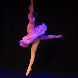 Chelsea Ballet dancers in Waltz Ballerinas © St.John Burkett