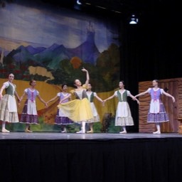 Chelsea Ballet Dancers in Giselle