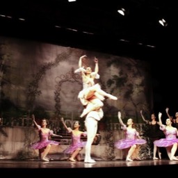 Chelsea Ballet Dancers in Paquita