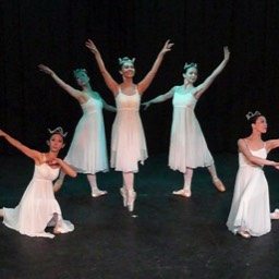Chelsea Ballet Dancers in The Seasons